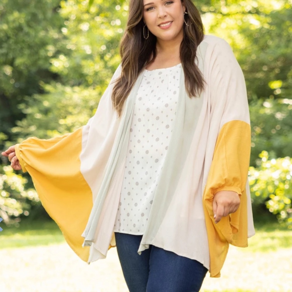 Foundation Of Love Kimono, Sage Multi